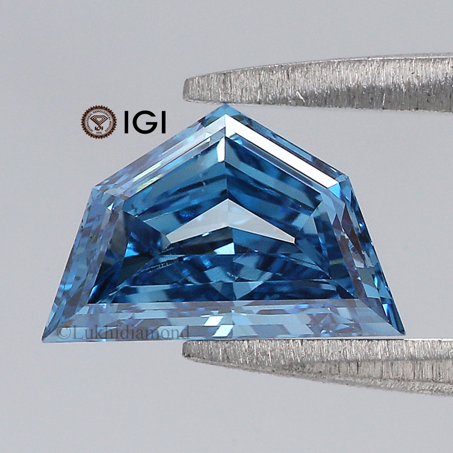 1.08 CT IGI Certified Pentagonal Step Cut Fancy Vivid Blue Color Diamond VS2 Clarity Diamond Lab Grown CVD Diamond Lab Created Diamond L3228