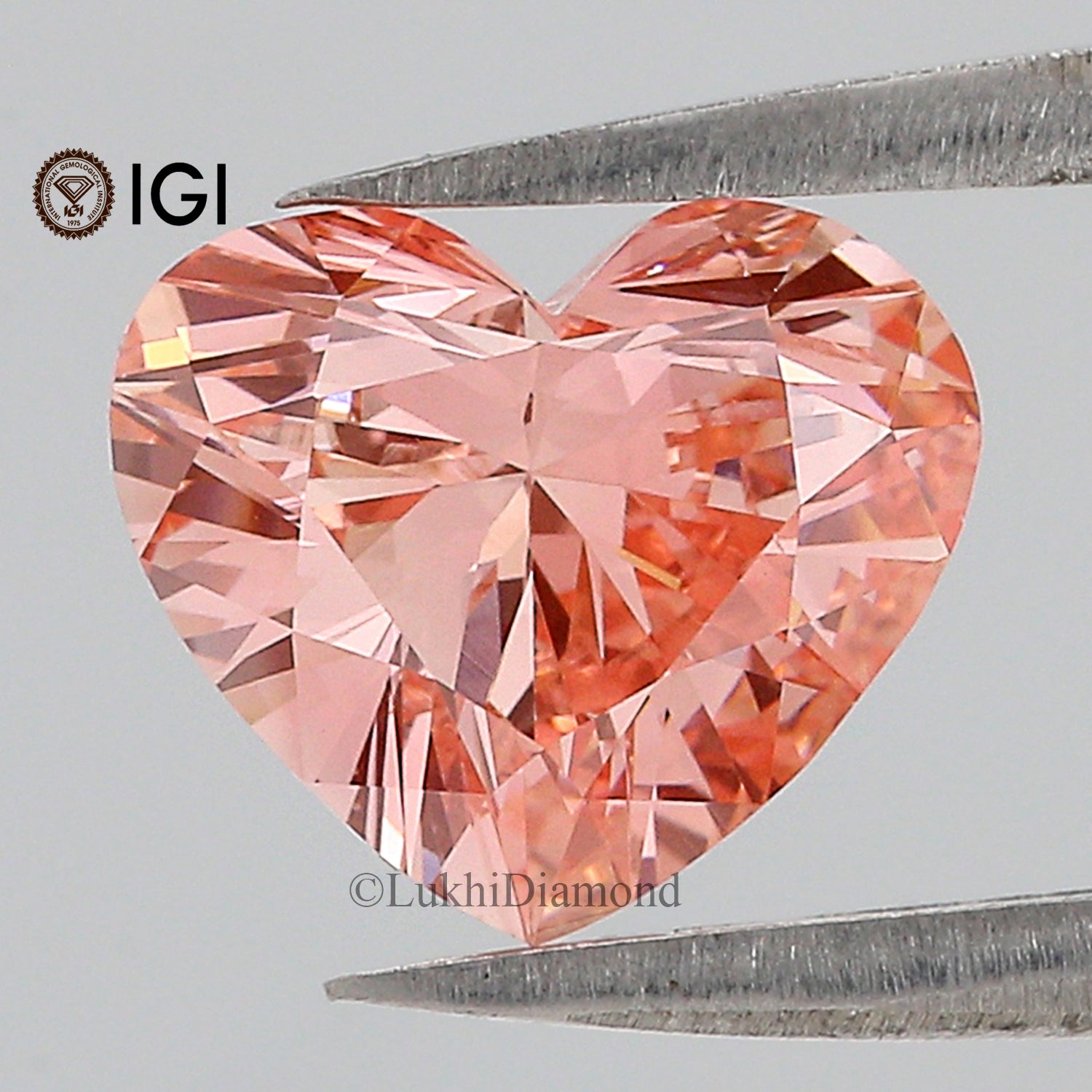 2.01 CT IGI Certified Heart Brilliant Cut Fancy Vivid Pink Color SI1 Clarity Diamond Lab Grown Diamond Lab Created Heart CVD Diamond L3204