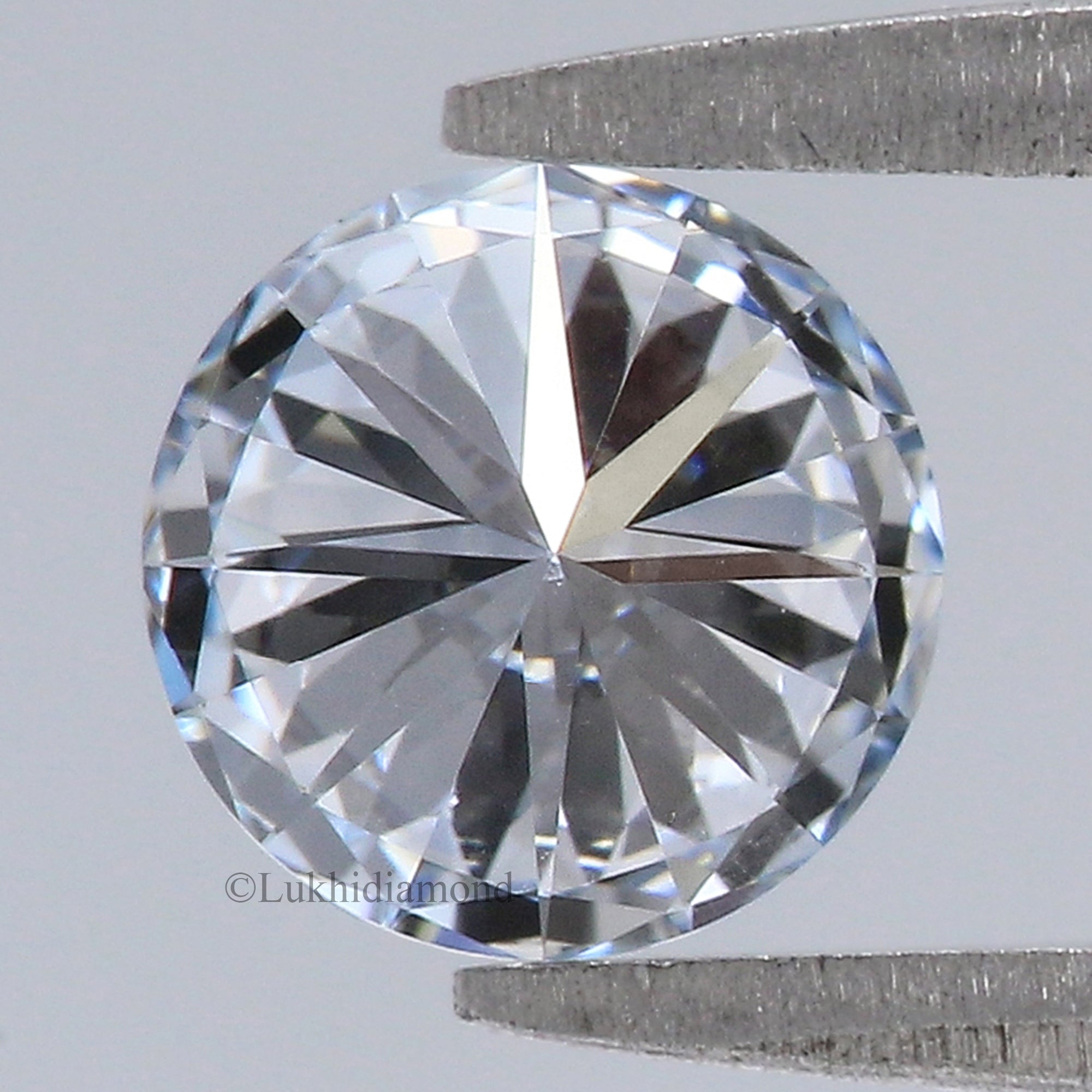 0.85 CT IGI Certified Round Brilliant Cut Fancy Light Blue Color VVS2 Clarity Diamond Lab Grown Diamond Lab Created Round CVD Diamond L3281