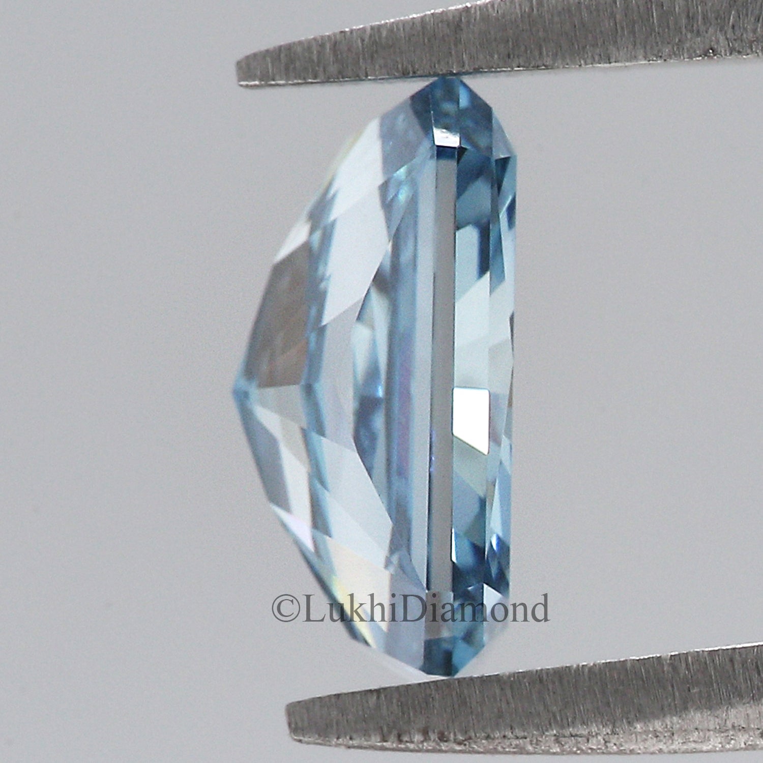 2.01 CT IGI Certified Rectangular Modified Brilliant Cut Fancy Vivid Blue Color VS1 Clarity Diamond Lab Grown CVD Lab Created Diamond L3211