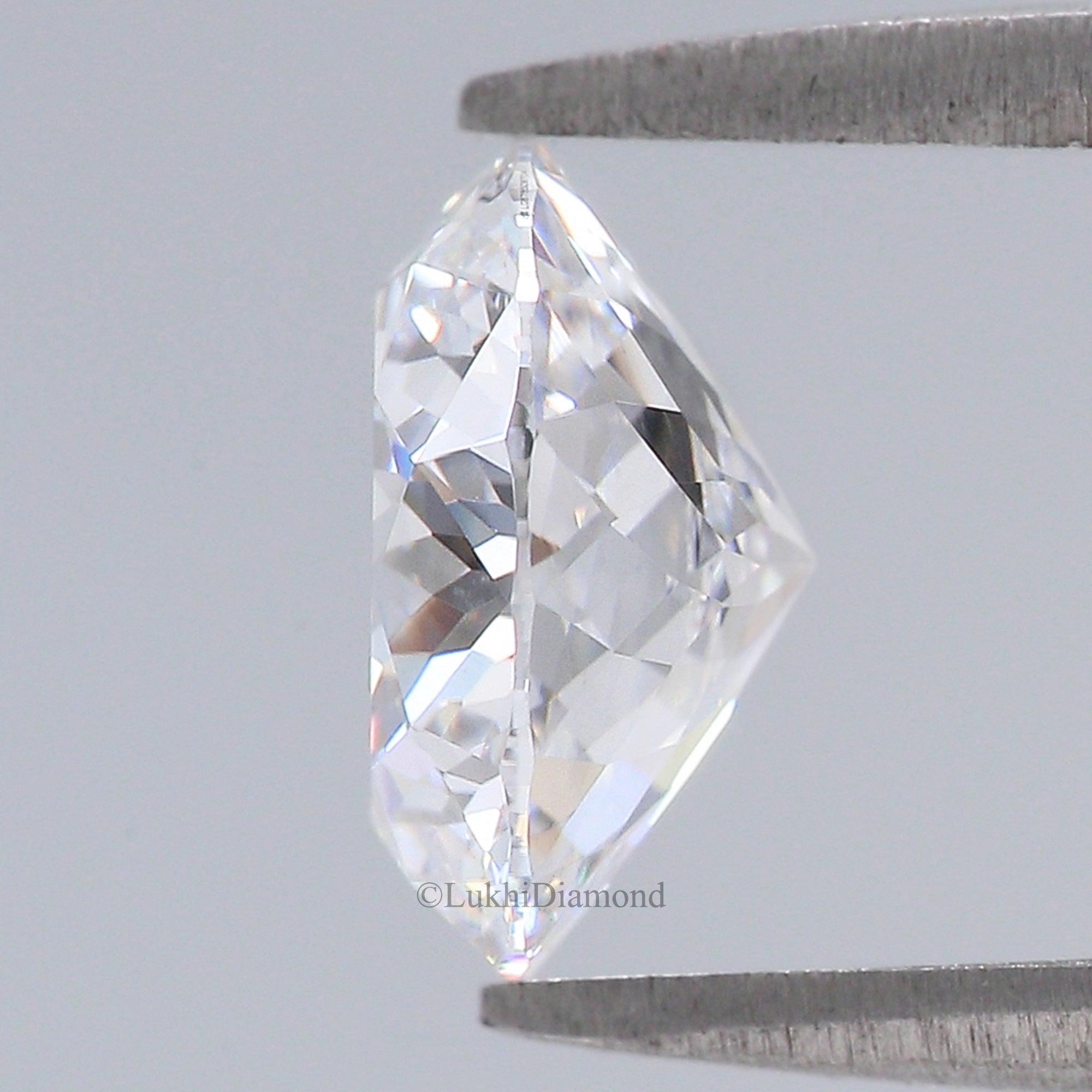 2.13 CT IGI Certified Round Portuguese Cut Diamond White - E Color VVS2 Clarity Lab Grown Lab Created Round Modified Cut CVD Diamond L3251