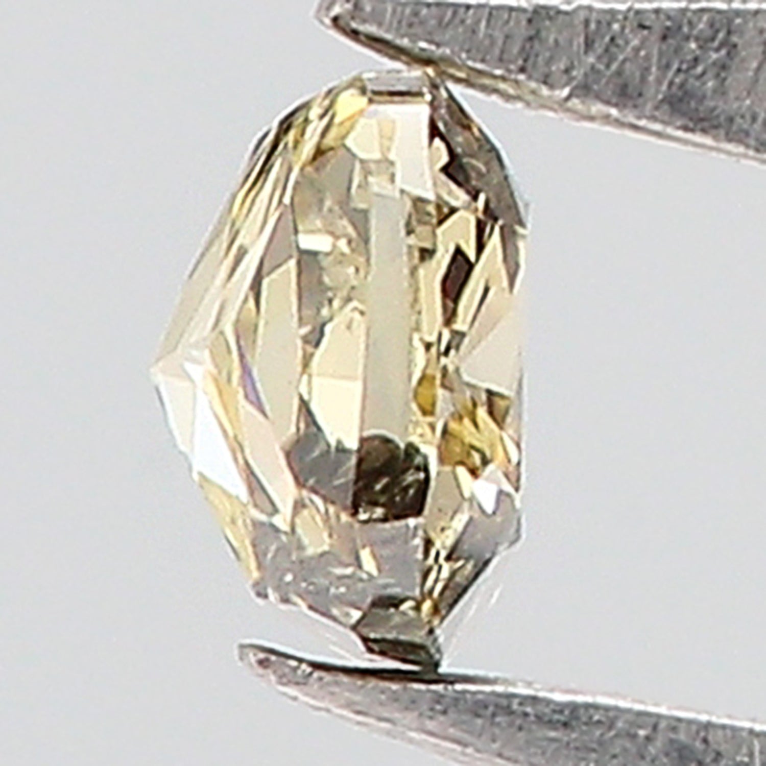 Natural Loose Diamond Cushion Brown Yellow Color SI2 Clarity 2.80 MM 0.11 Ct KR1169