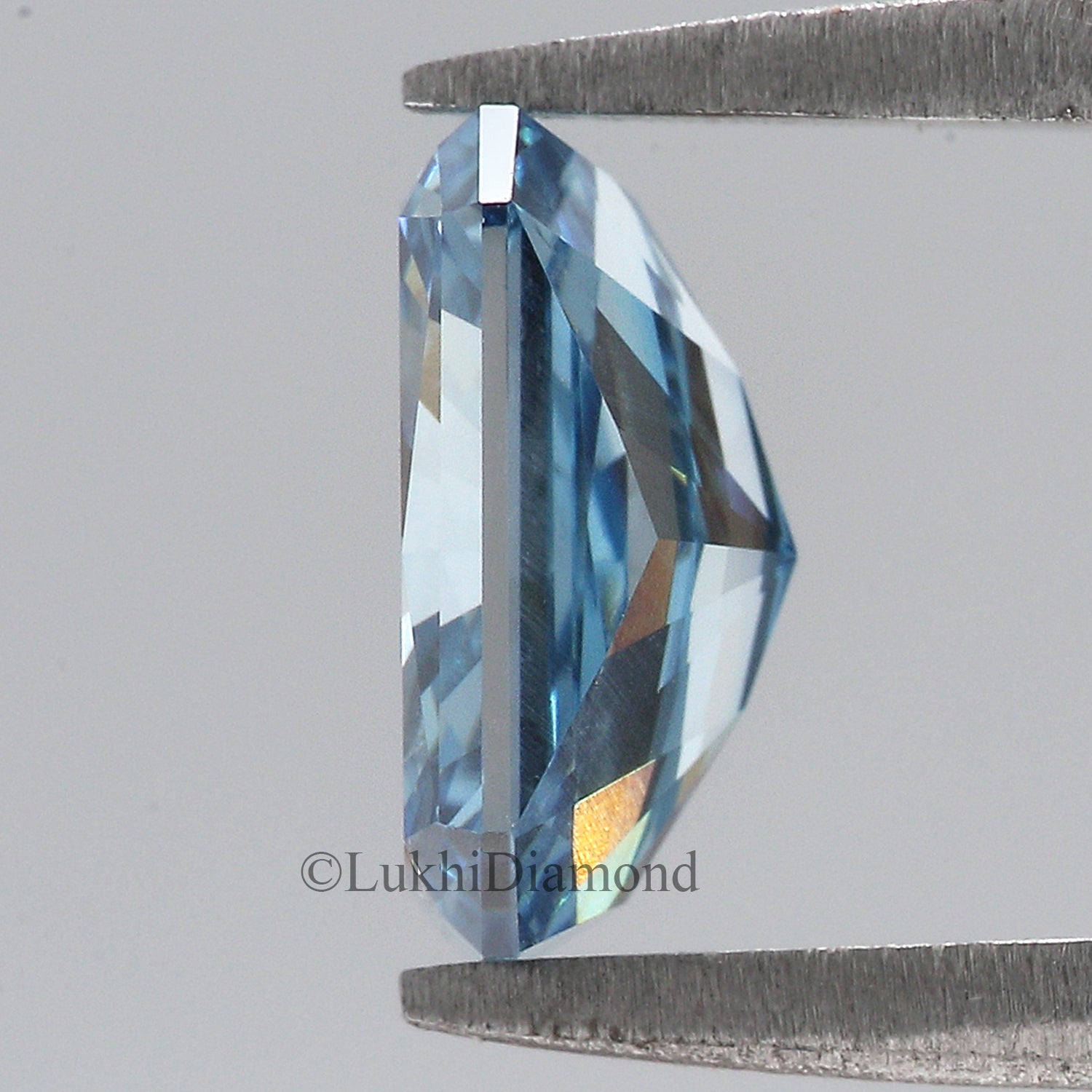 2.01 CT IGI Certified Rectangular Modified Brilliant Cut Fancy Vivid Blue Color VS1 Clarity Diamond Lab Grown CVD Lab Created Diamond L3211