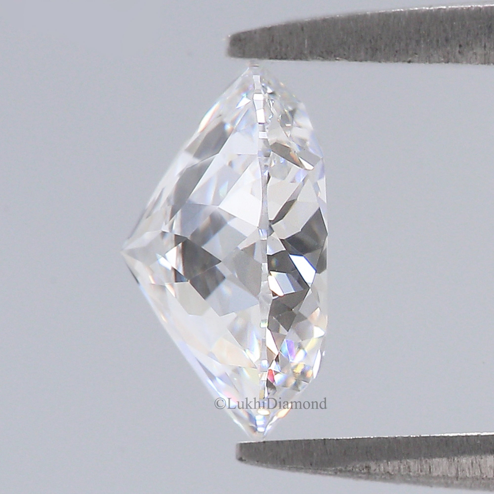 2.13 CT IGI Certified Round Portuguese Cut Diamond White - E Color VVS2 Clarity Lab Grown Lab Created Round Modified Cut CVD Diamond L3251