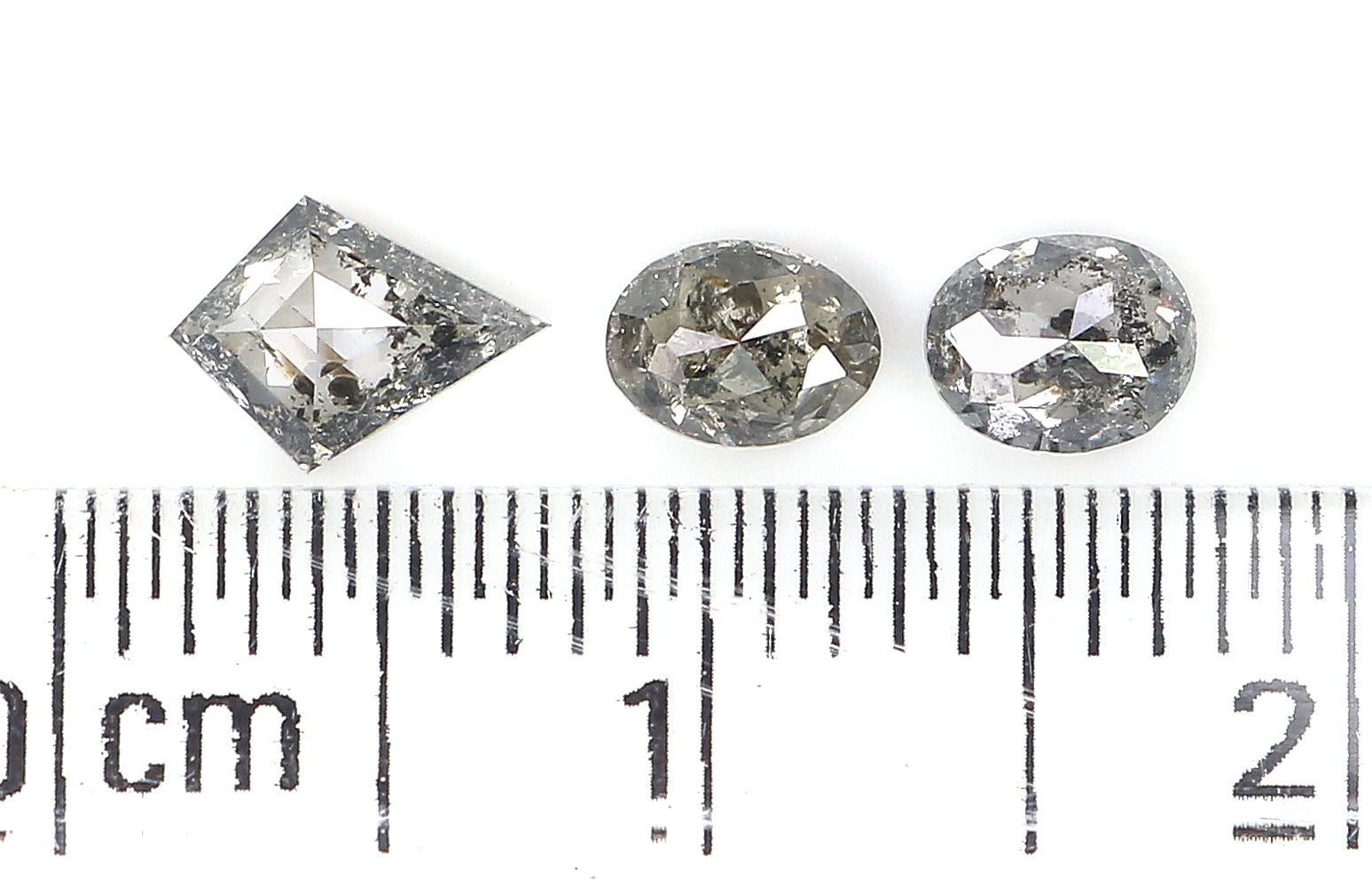 0.77 CT Natural Loose Mix Shape Diamond Salt And Pepper Mix Shape Diamond 4.25 MM Natural Black Grey Color Mix Shape Rose Cut Diamond LQ559