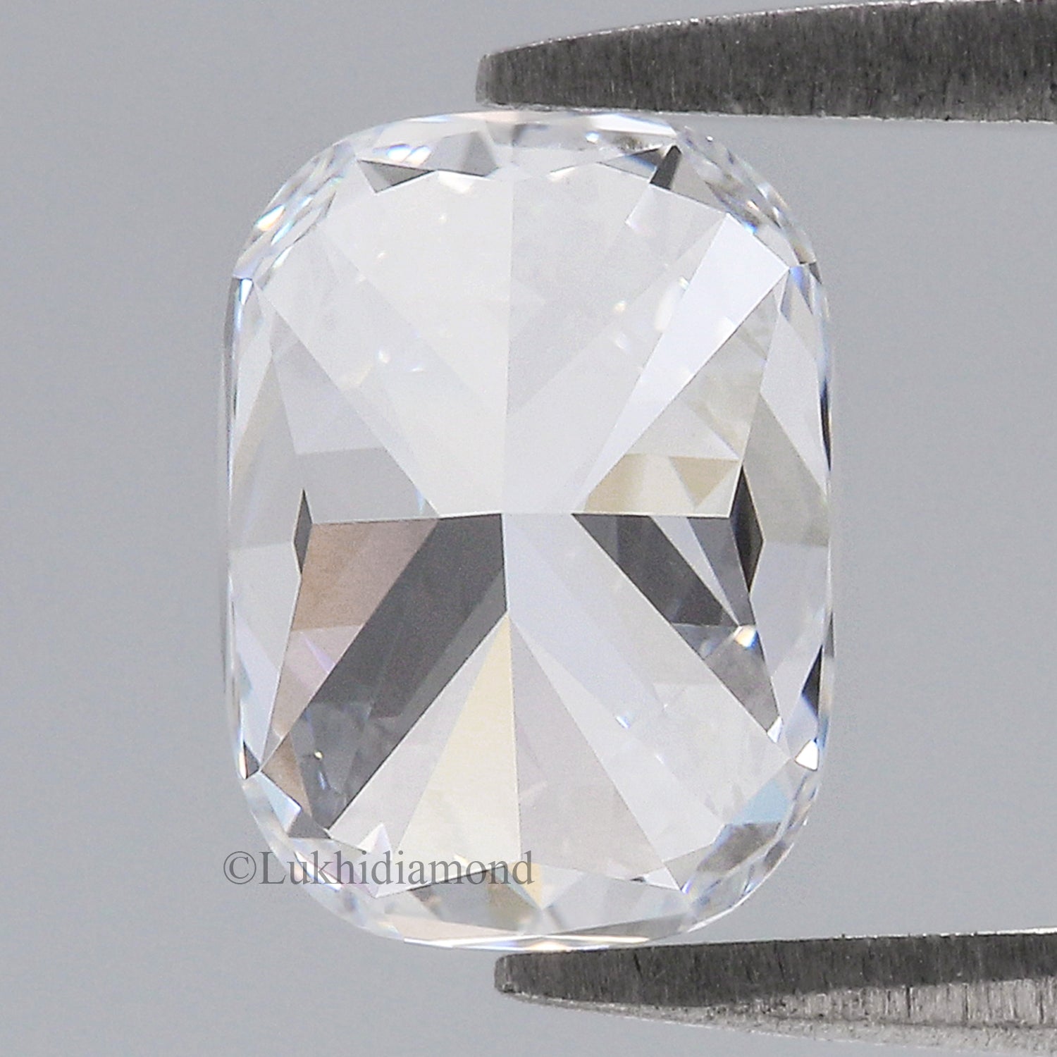 2.20 CT IGI Certified Cushion Brilliant Cut Diamond White - F Color VVS2 Clarity Lab Grown Diamond Lab Created Cushion CVD Diamond L3231