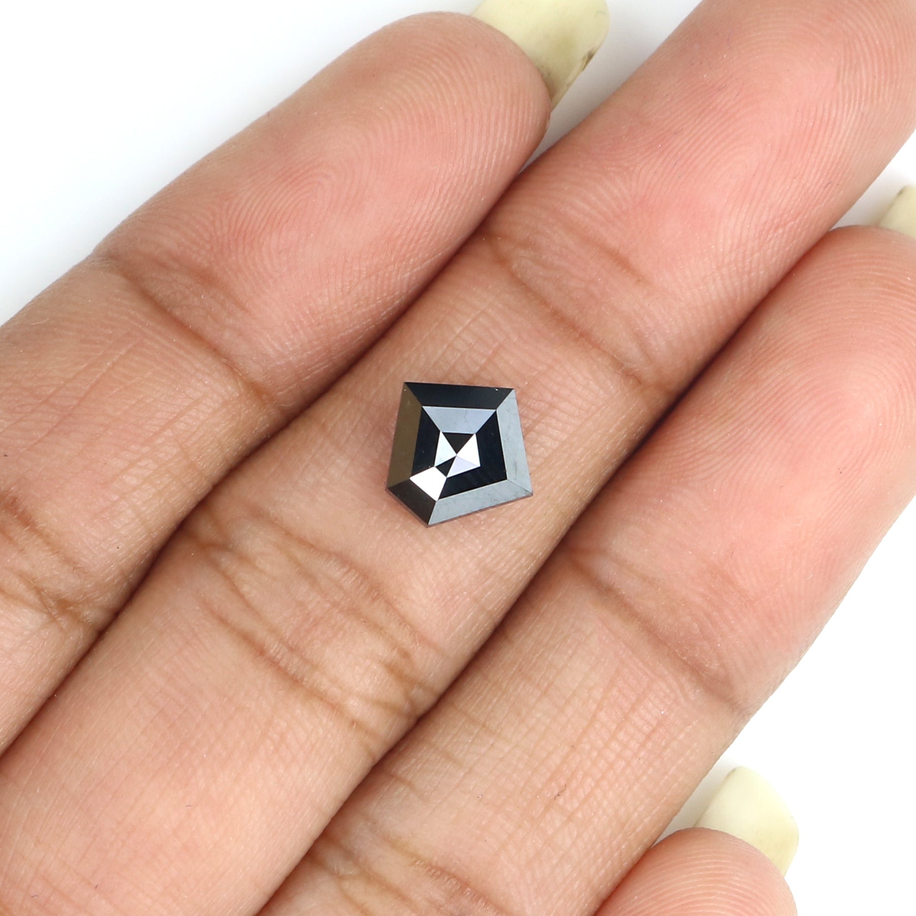 Natural Loose Pentagon Diamond Black Color 1.41 CT 8.05 MM Pentagon Shape Rose Cut Diamond KR2245