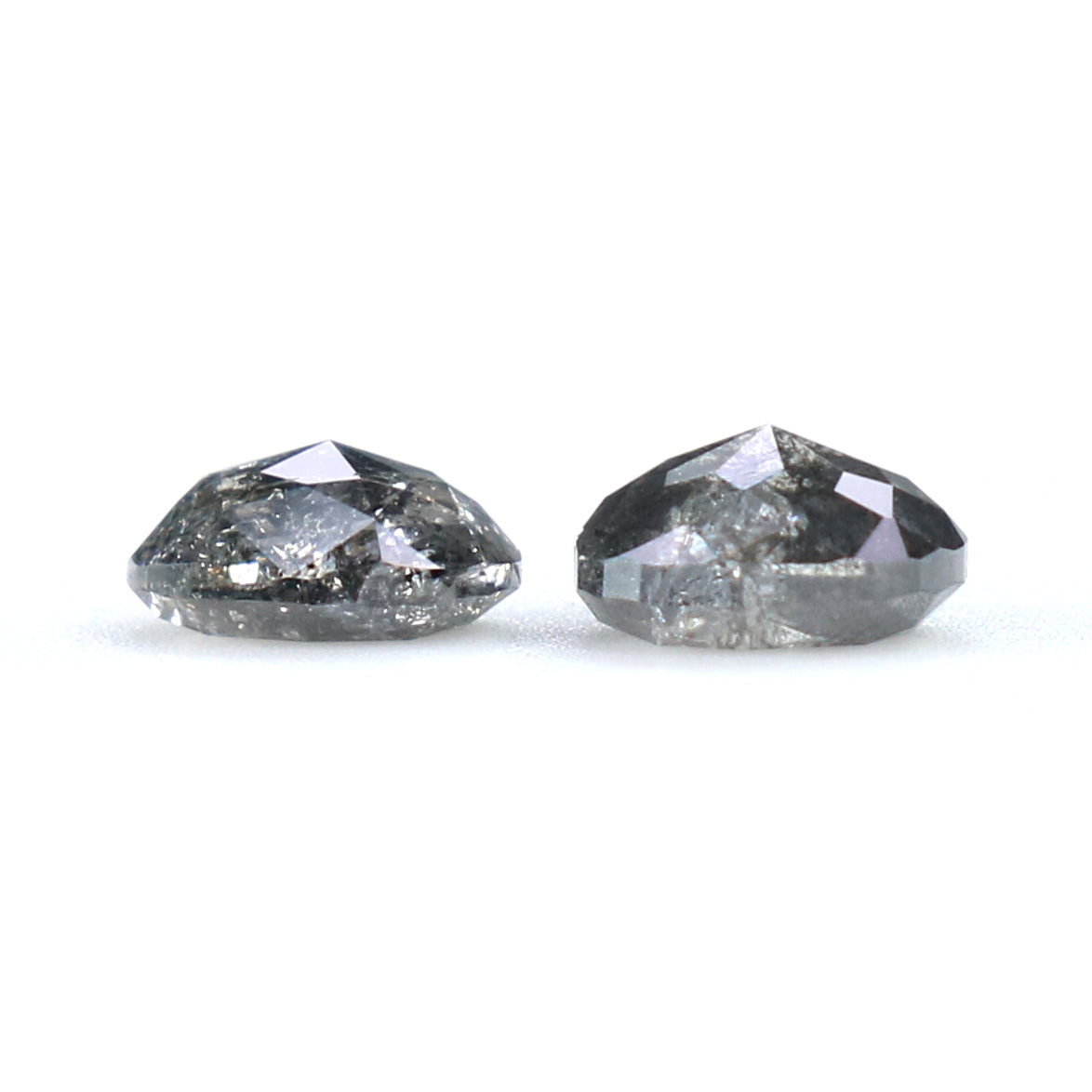 Natural Loose Oval Salt And Pepper Diamond Black Grey Color 0.64 CT 4.50 MM Oval Shape Rose Cut Diamond KDL502