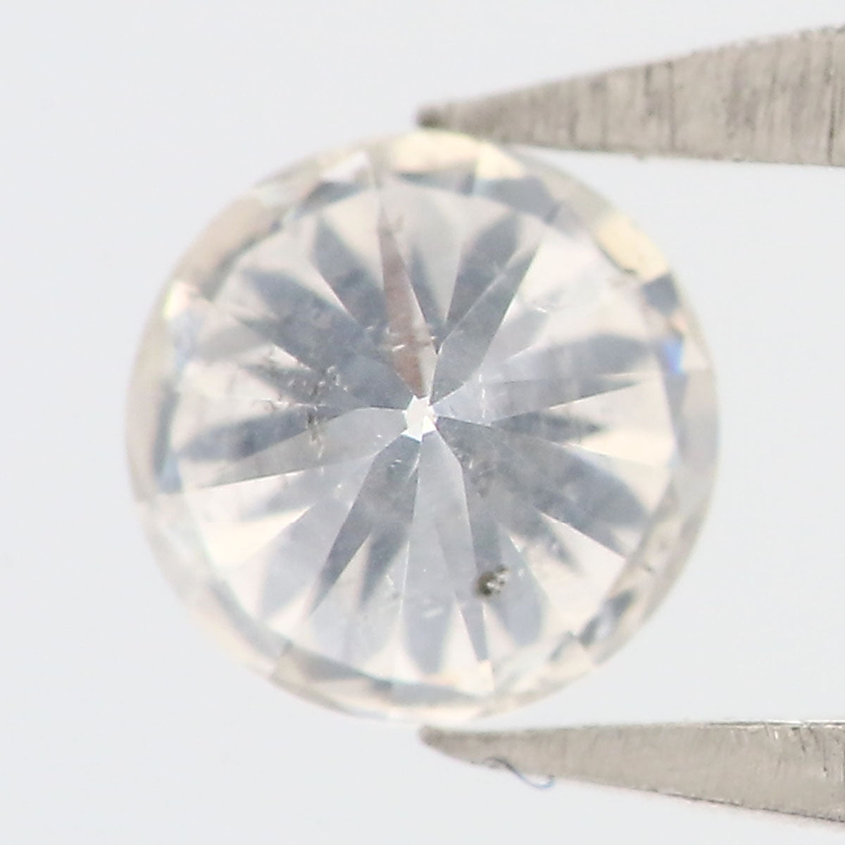 Natural Loose Round Brilliant Cut Diamond White Color 0.21 CT 3.70 MM Round Shape Brilliant Cut Diamond KR2489