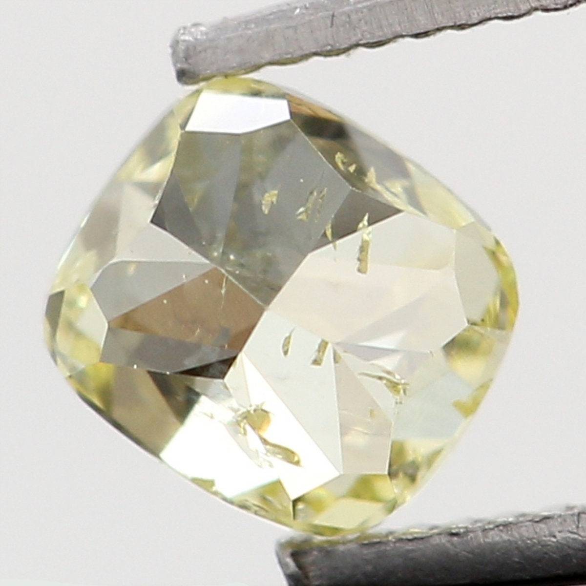 Natural Loose Diamond Cushion Yellow Color SI2 Clarity 3.30 MM 0.16 Ct KR1428