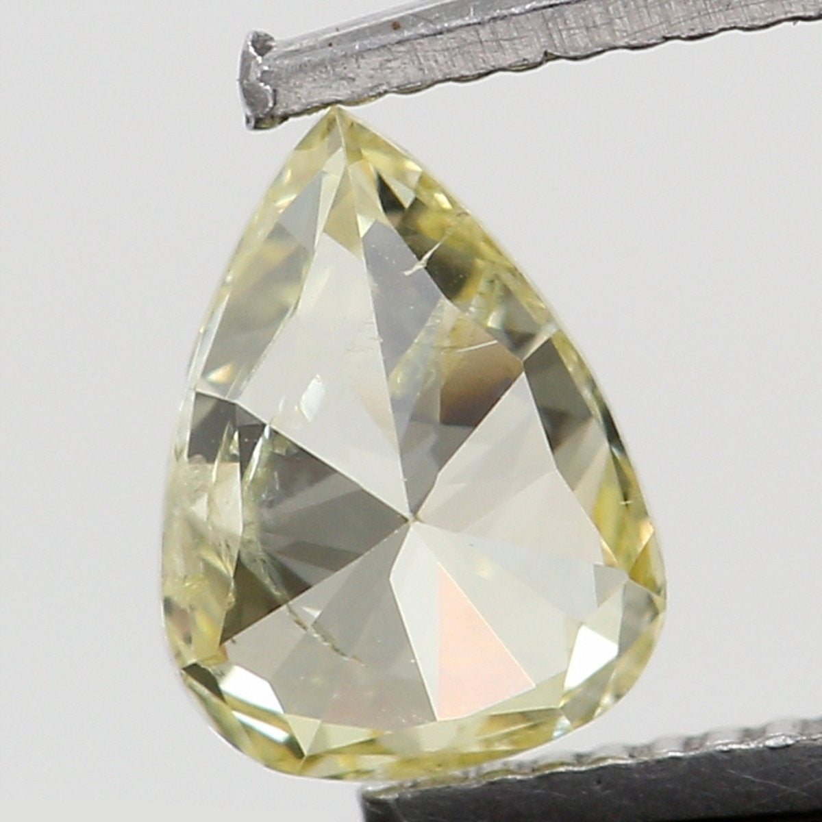 Natural Loose Diamond Pear Yellow Color SI1 Clarity 4.10 MM 0.16 Ct KR1440