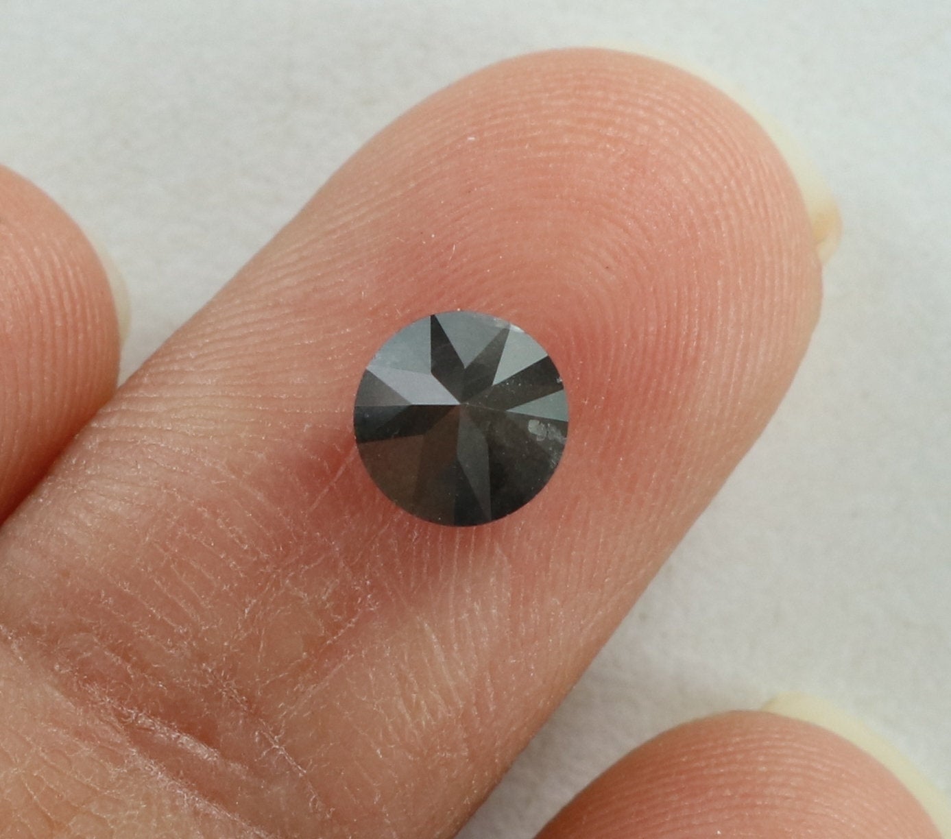 0.62 Ct Natural Loose Round Shape Diamond Black Color Round Cut Diamond 5.10 MM Natural Loose Grey Color Round Brilliant Cut Diamond QK1831